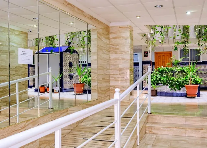 Virgen De La Paloma Id147 Apartment